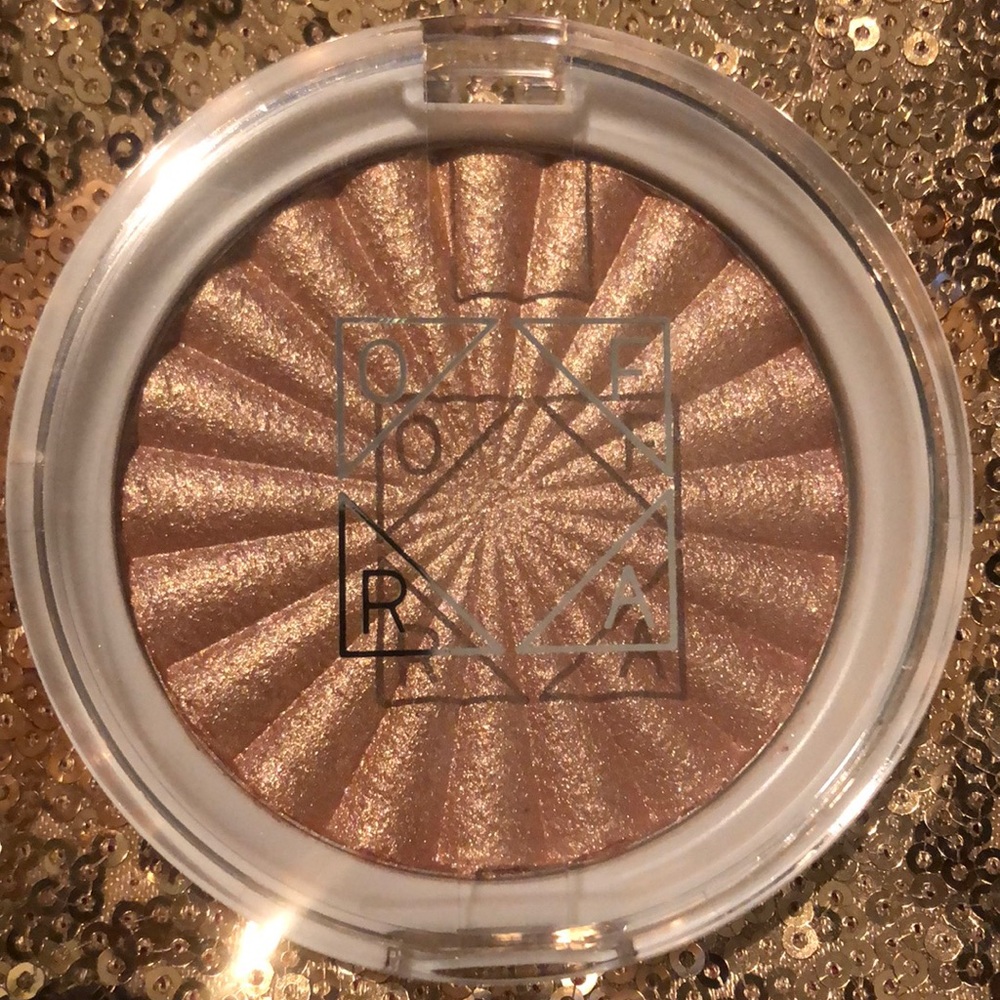 OFRA highlighter